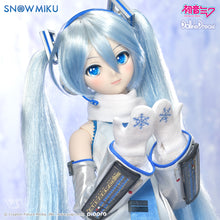 Load image into Gallery viewer, Dollfie Dream ®" Snow Miku Reboot"