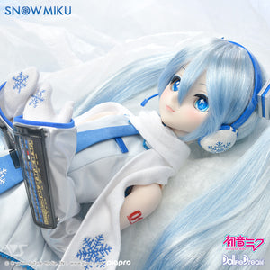 Dollfie Dream ®" Snow Miku Reboot" (Sold Out)